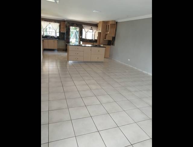 3 BEDROOM APARTMENT FOR SALE IN TERENURE